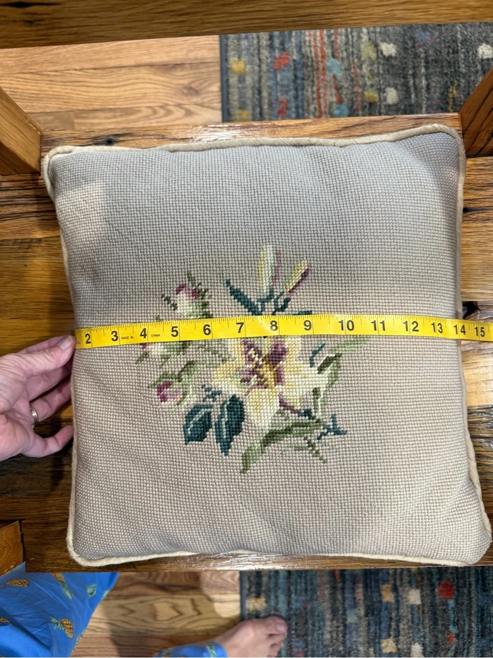 Vintage Beige Floral Needlepoint Throw Pillow - Classic Home Accent